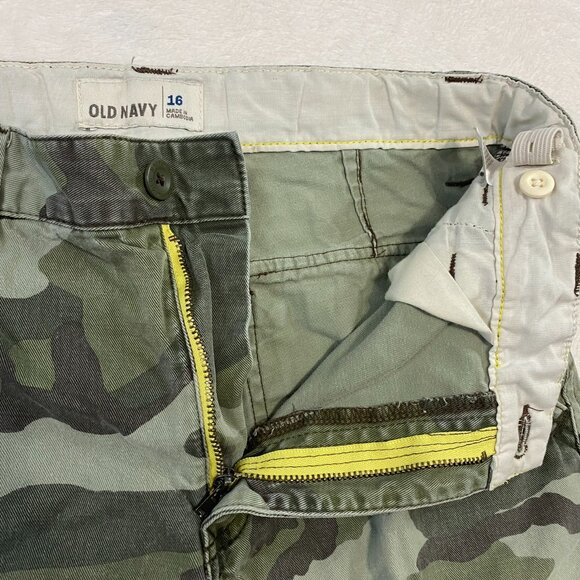 Old Navy Youth boys camo cargo shorts size 14 - Picture 5 of 9